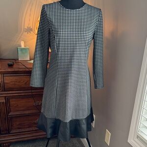 Michael, Michael, Kors Elegant Black and White Checkered Dress 👗 size M